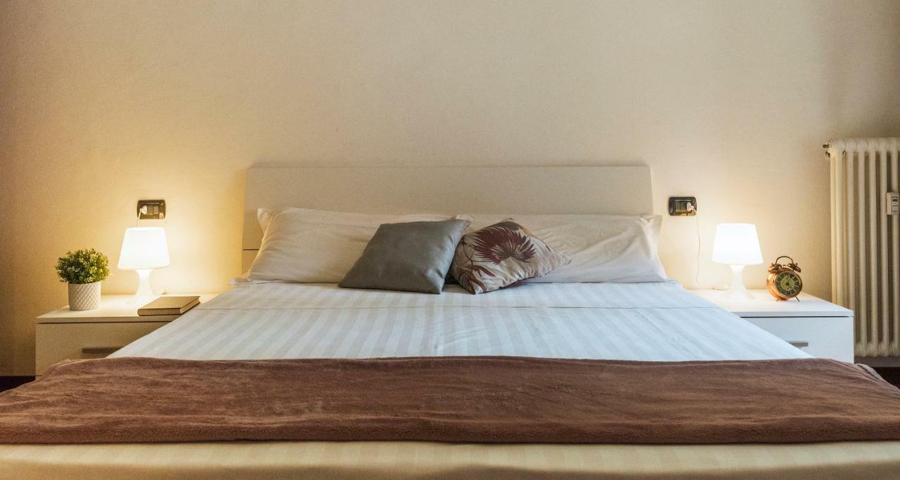 Joivy Welcoming 1Br Apt Next To Villa Olmo Όπως Εξωτερικό φωτογραφία