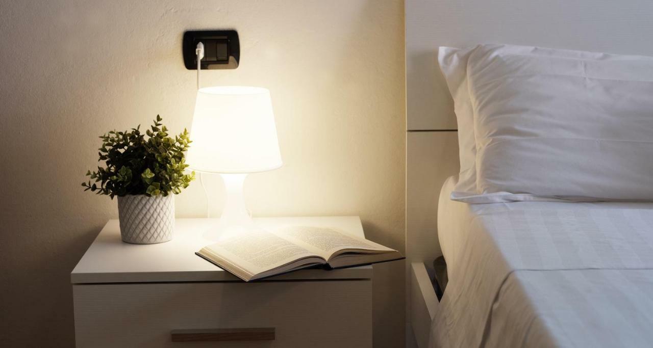 Joivy Welcoming 1Br Apt Next To Villa Olmo Όπως Εξωτερικό φωτογραφία